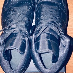 Jordan size 10 male